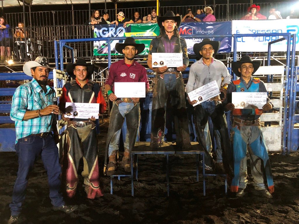 Feira Itinerante dos Produtores e Artesãos Rurais (1)