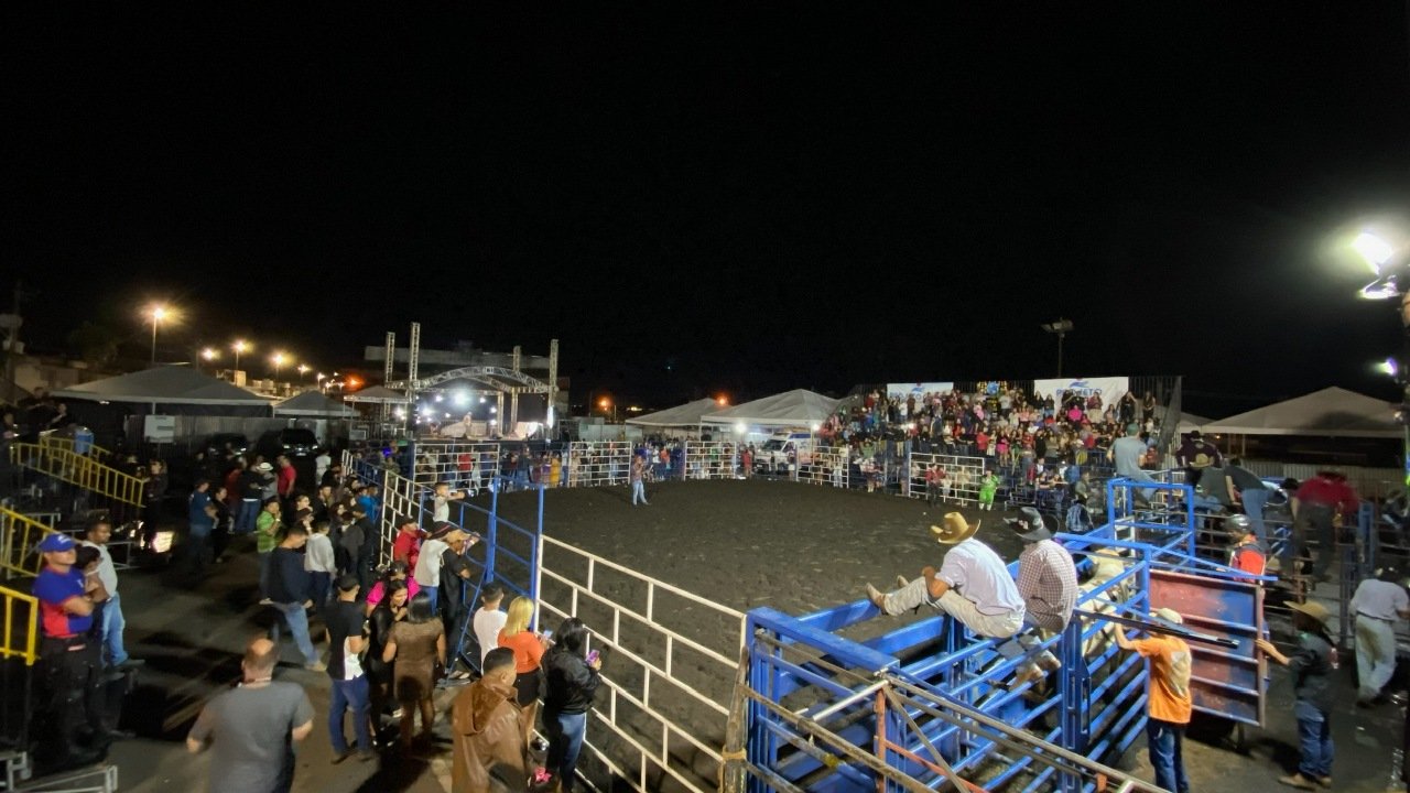 Feira Itinerante dos Produtores e Artesãos Rurais (3)